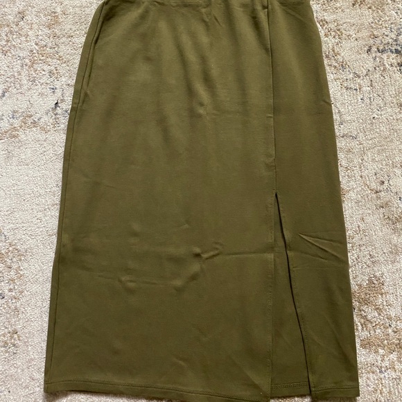 BUNDLE! Pencil skirts Size Small - Picture 4 of 9